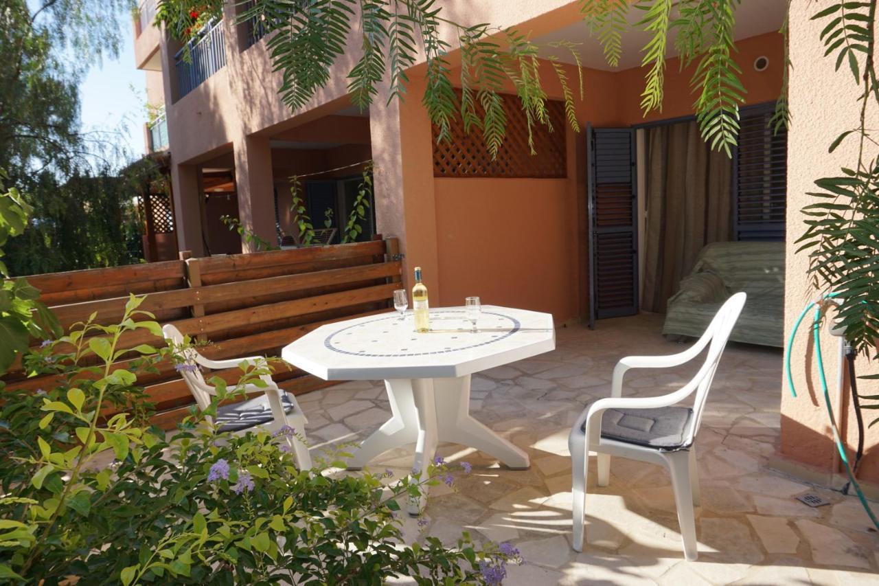 Limnaria Gardens Paphos, Near Beach Ngoại thất bức ảnh