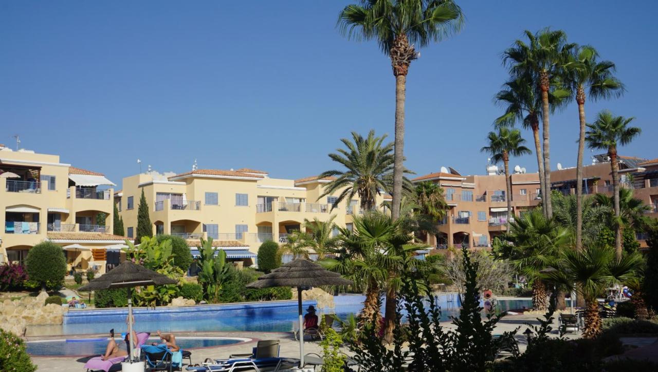 Limnaria Gardens Paphos, Near Beach Ngoại thất bức ảnh