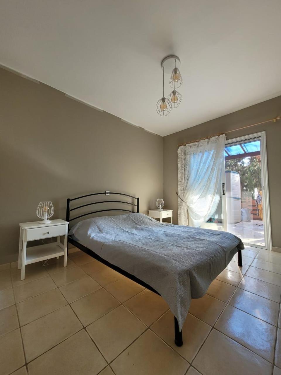 Limnaria Gardens Paphos, Near Beach Ngoại thất bức ảnh